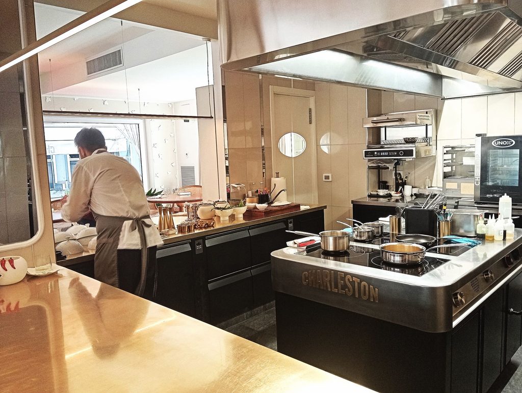 La cucina a vista di Charleston Palermo