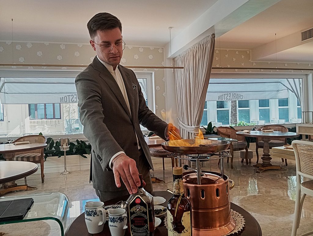 Il servizio del filetto di Charleston Palermo