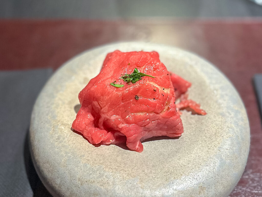 Montanarina con maionese al tonno rosso e carpaccio di manzo della pizzeria I Masanielli di Martucci