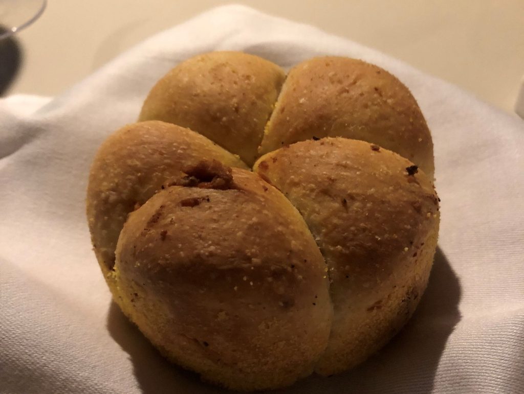 Pane di mais e guanciale di Quid