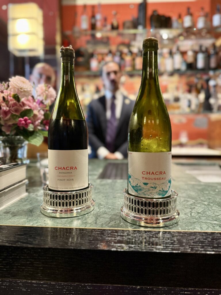 Chacra Cincuenta y Cinco Pinot Noir 2024 e Trousseau 2024 di Bodega Chacra