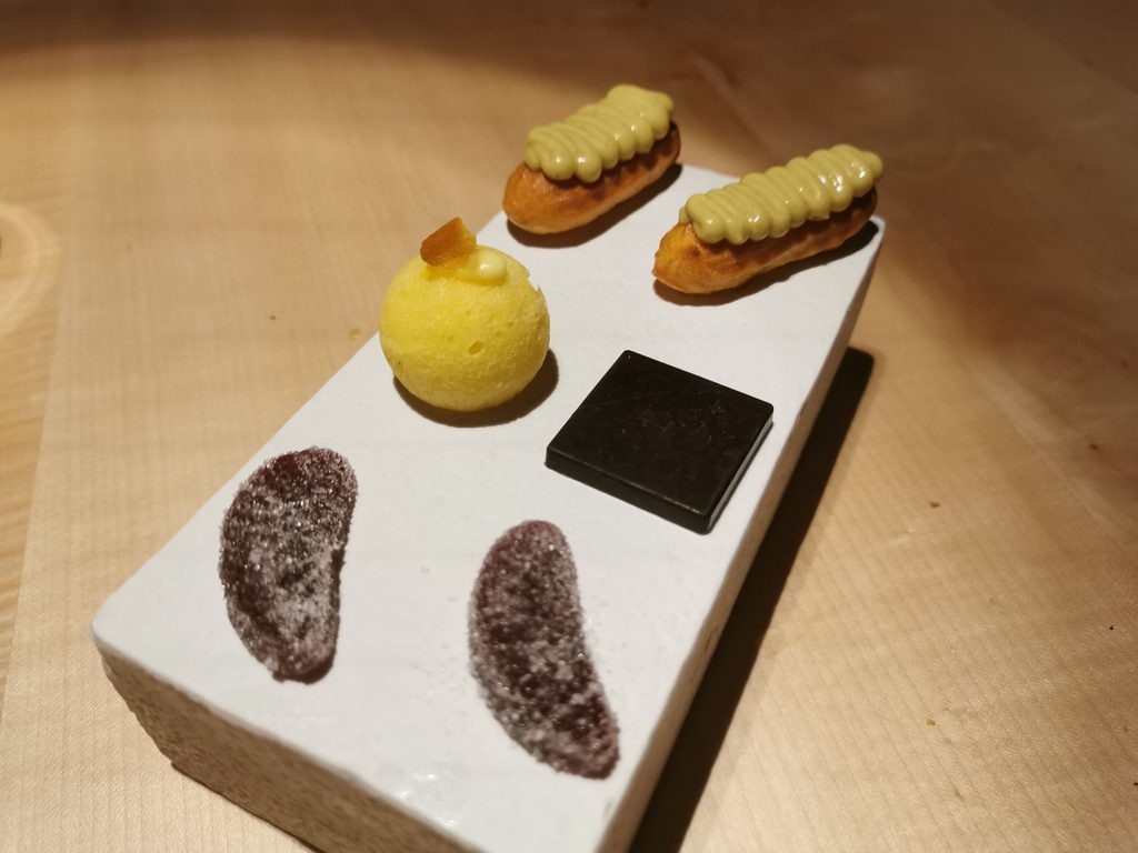Piccola pasticceria di Glass Hostaria